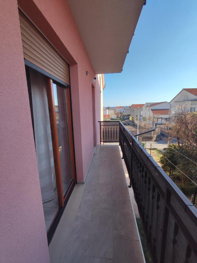 Apartment Paic Kaštela Buitenkant foto